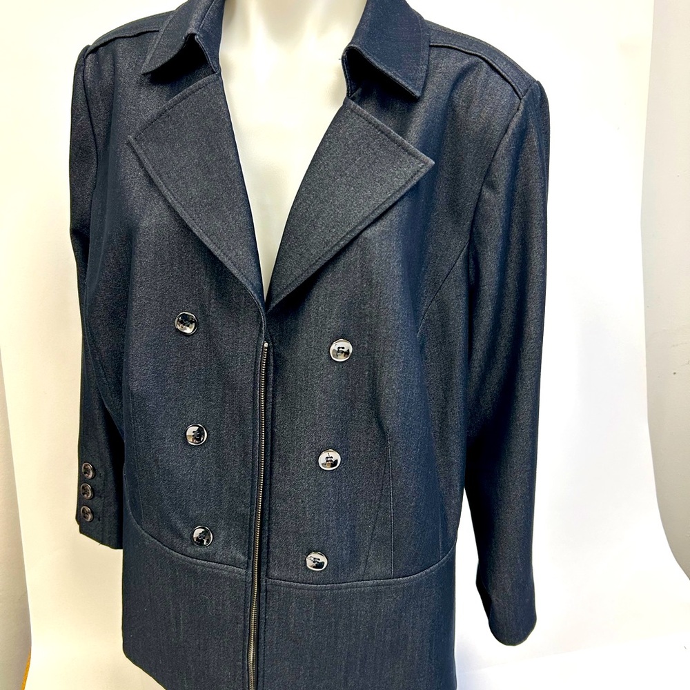 NWOT- Tahari Women's Double-Breasted Black Jacket